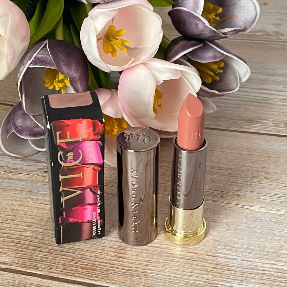 URBAN DECAY - LIAR - CREAM VICE LIPSTICK - Picture 2 of 6